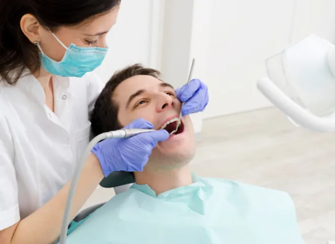 experienced dentist in dubai